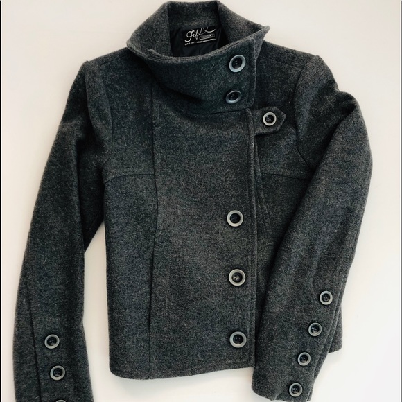 Zara Jackets & Blazers - ZARA TRF Cropped Peacoat